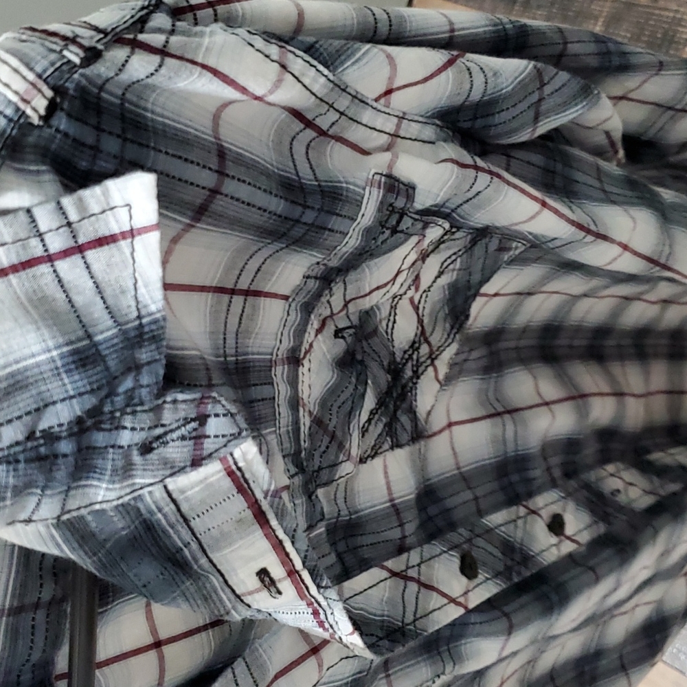 Helix button down - Picture 4 of 5